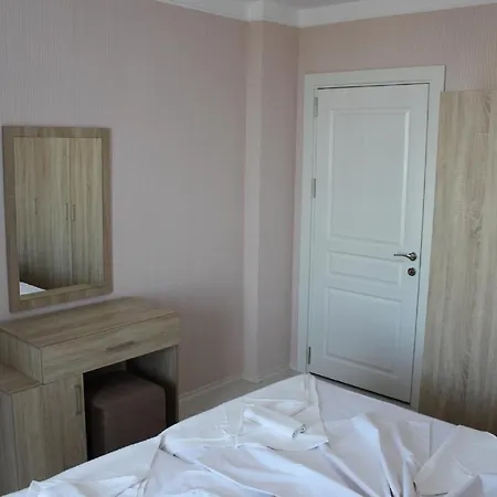 Hotel Stamopolu Lux с изглед към морето