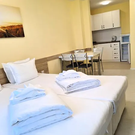 Stamopolu Lux с изглед към морето * Primorsko