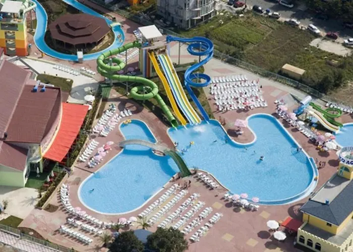 فندق Stamopolu Lux с изглед към морето بريمورسكو