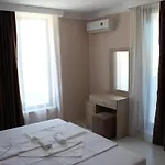 Stamopolu Lux с изглед към морето بريمورسكو