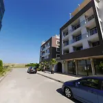 Stamopolu Lux с изглед към морето فندق بريمورسكو