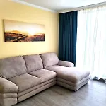 Stamopolu Lux с изглед към морето * 普里莫尔斯科