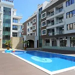 Stamopolu Lux с изглед към морето بريمورسكو