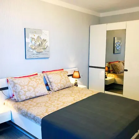 Stamopolu Lux с изглед към морето Хотел Приморско