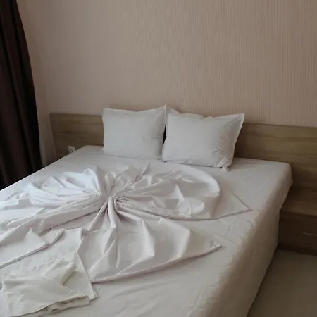 Stamopolu Lux с изглед към морето Хотел Приморско