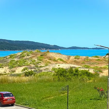 Stamopolu Lux с изглед към морето * بريمورسكو