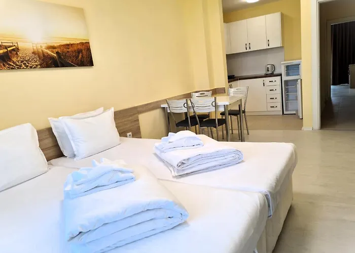 Stamopolu Lux с изглед към морето * Πριμόρσκο